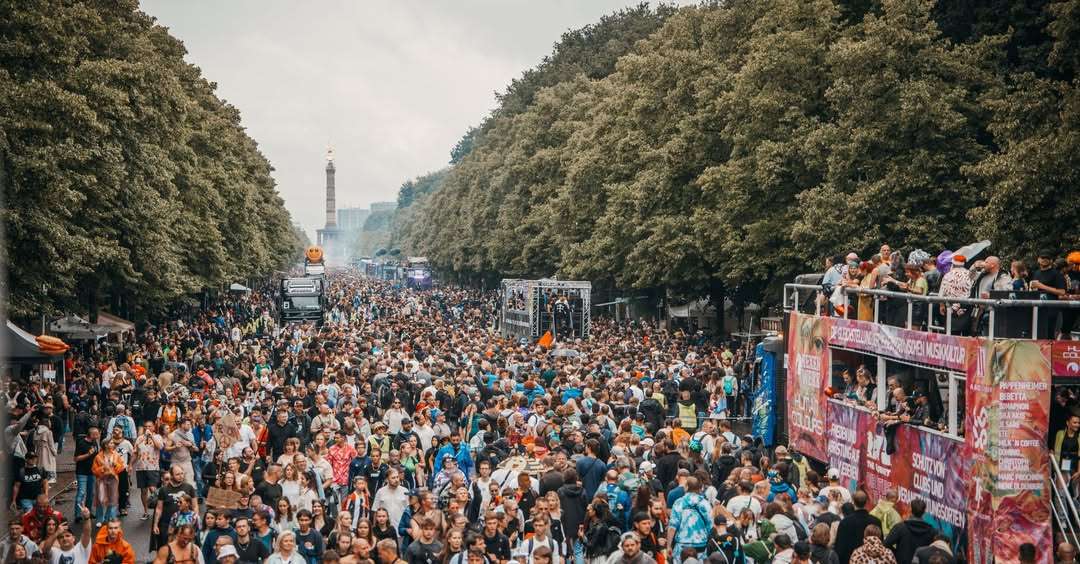 Jens Finke Photography, Rave The Planet Parade 2025 - all rights reserved!